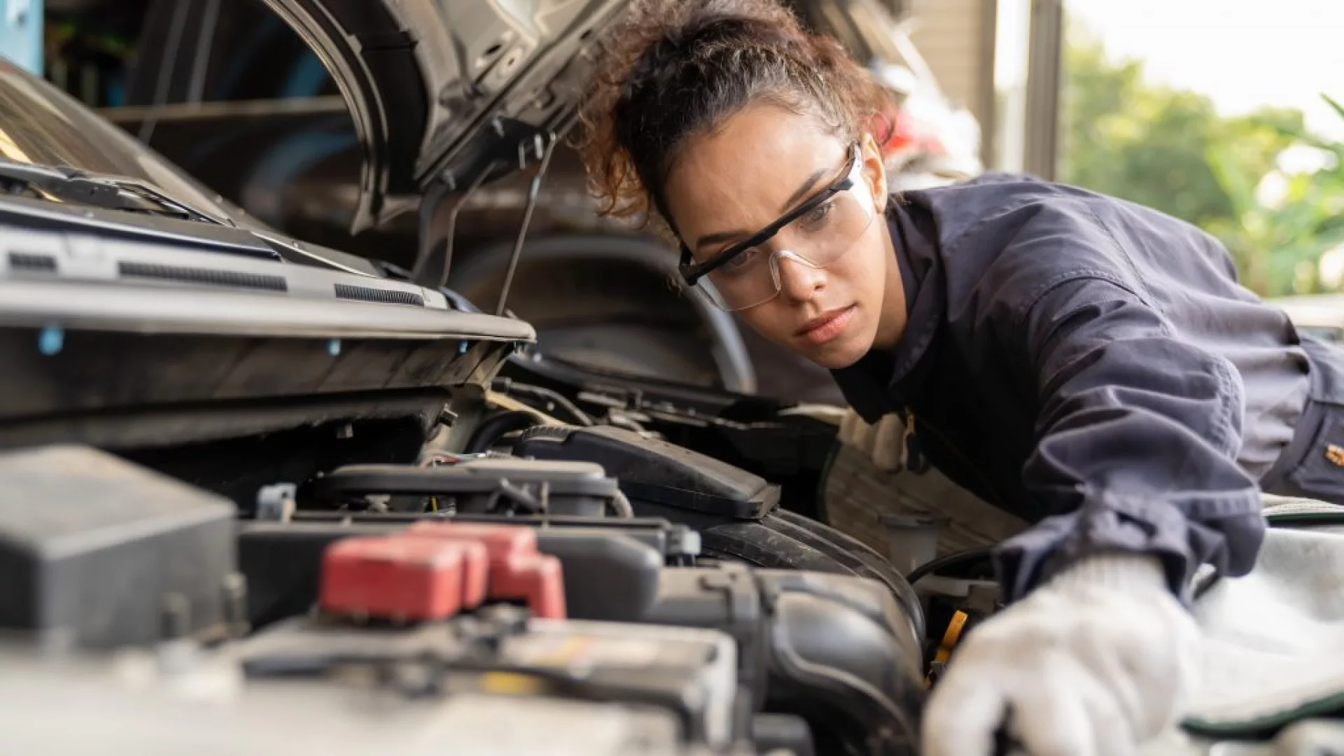 autotech academy students