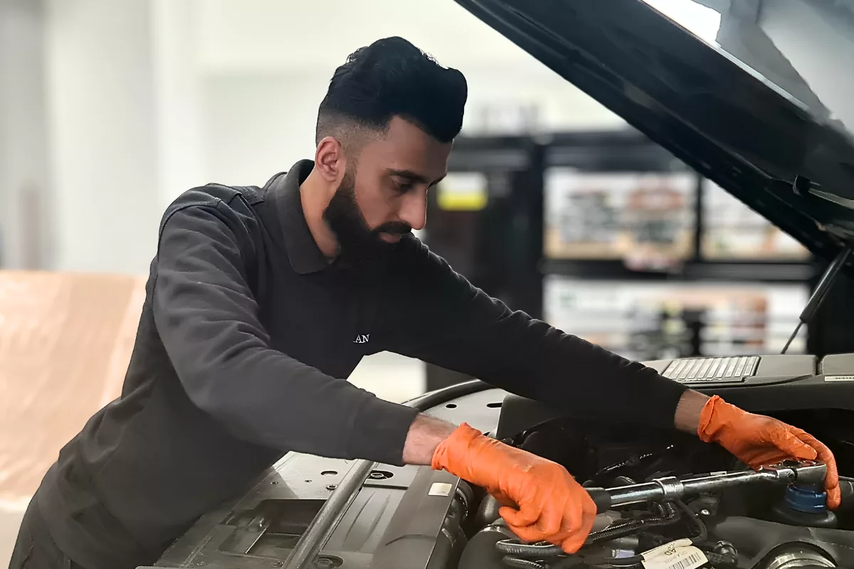 Real Contractor Stories: Usmaan 